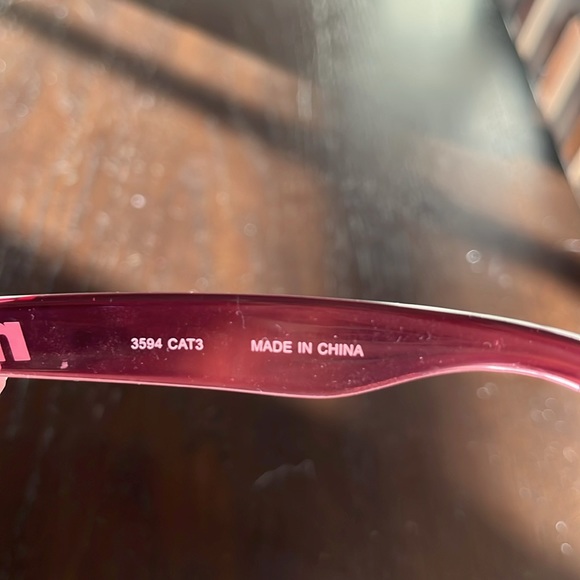 Neff sunglasses - Picture 4 of 6